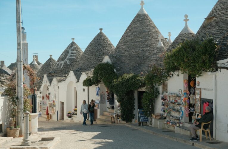 Exploring the Magical Trulli Houses of Alberobello